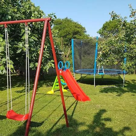 Kerniat Сasa de vacaciones Pula