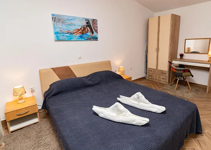 Kerniat Ferienhaus Pula